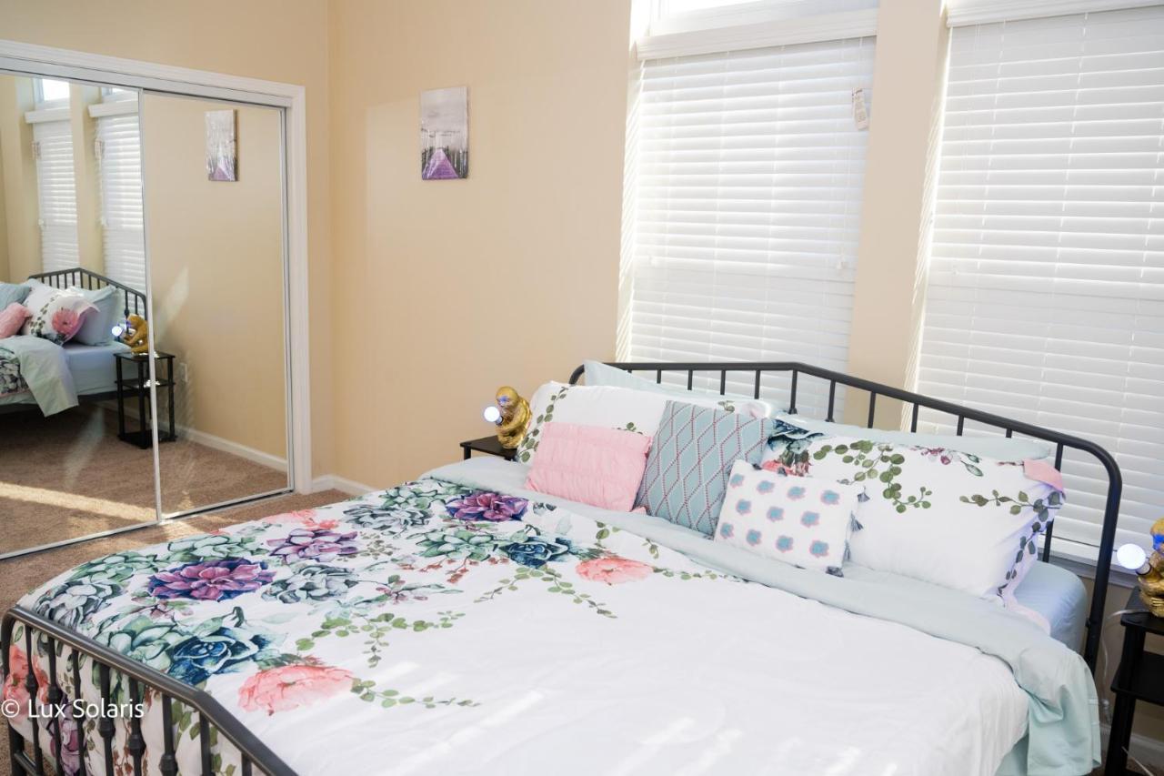 Luxury 3 Bedrooms With King Bed Downtown Indy Індіанаполіс Екстер'єр фото