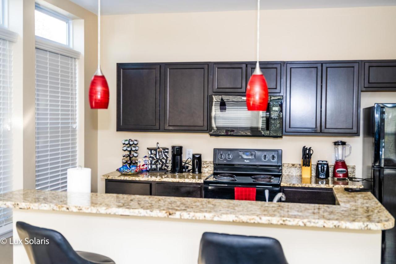 Luxury 3 Bedrooms With King Bed Downtown Indy Індіанаполіс Екстер'єр фото