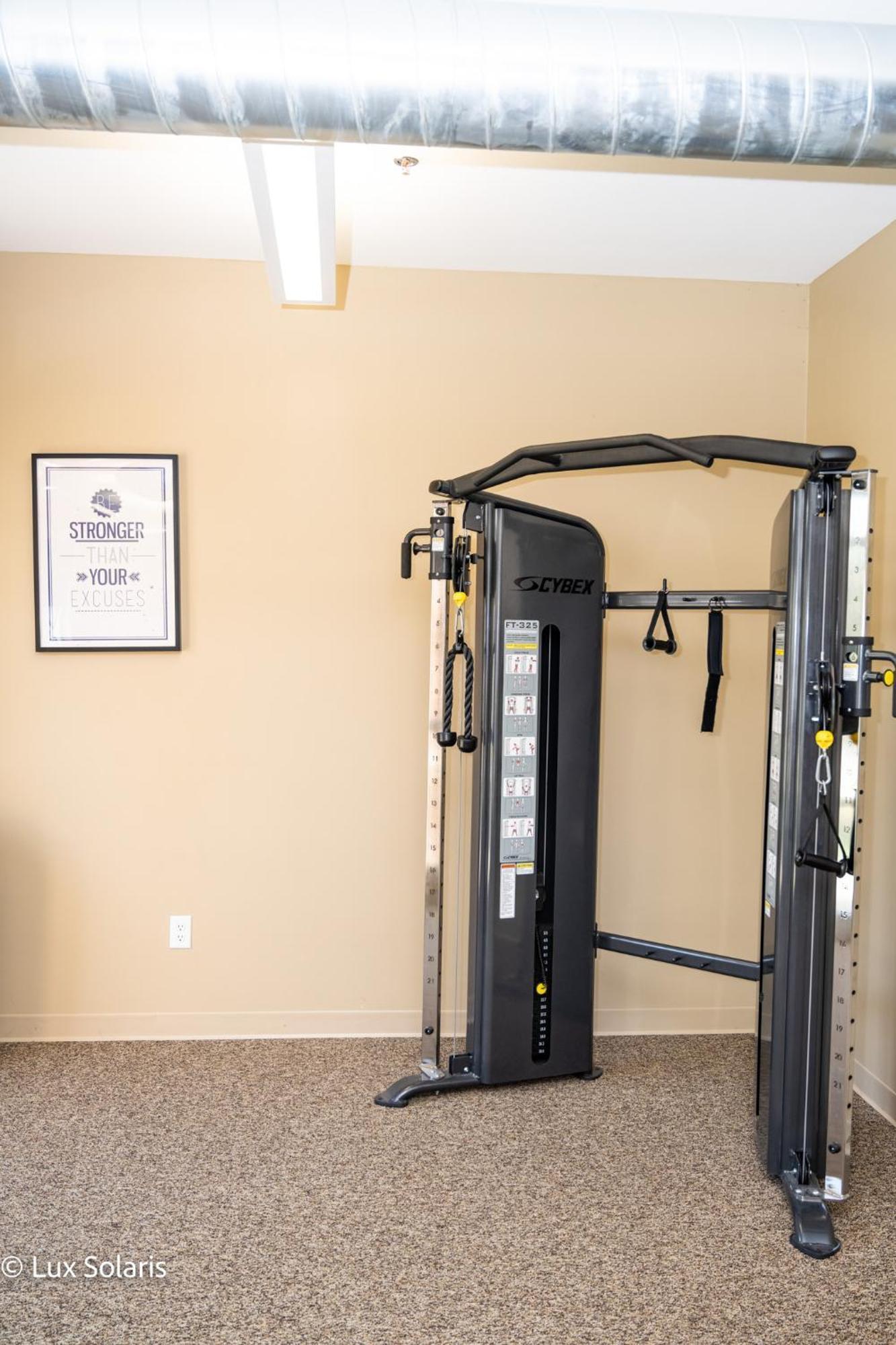 Luxury 3 Bedrooms With King Bed Downtown Indy Індіанаполіс Екстер'єр фото